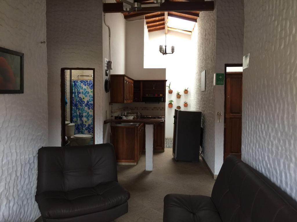 Fami Hotel Vive 贾丁 外观 照片